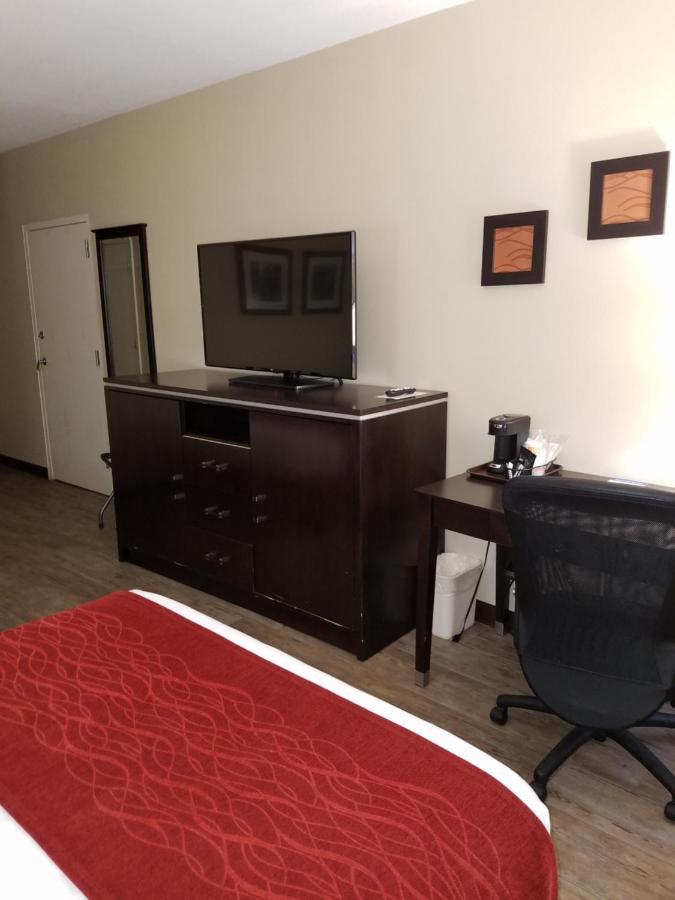 Inn Comfort North Of Asheville 2*
